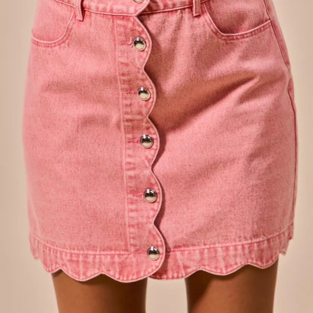 SO ME Vintage Wash Scallop Edge Denim‎ Mini Skirt
